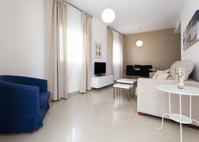 Diaber San Leandro Apartman Sevilla