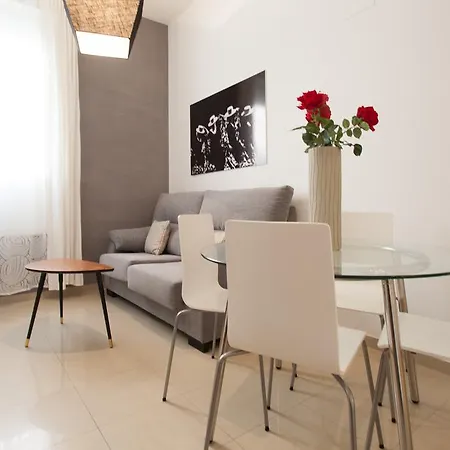 Diaber San Leandro Apartment Seville